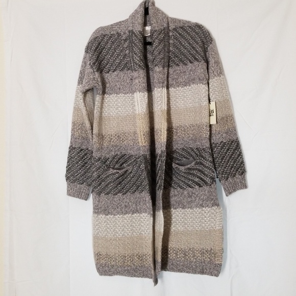 Max Studio Sweaters - Max Studio Sweater Cardigan